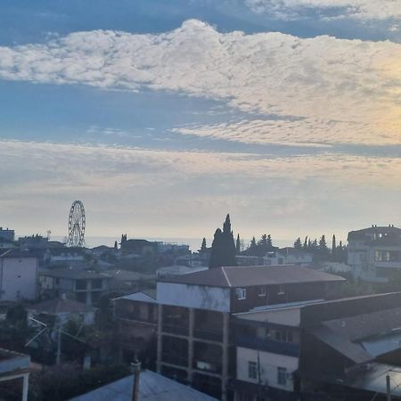 Отель Ахра Гагра Экстерьер фото