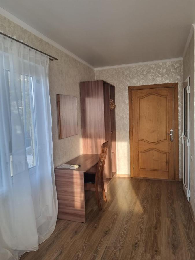 Отель Ахра Гагра Экстерьер фото