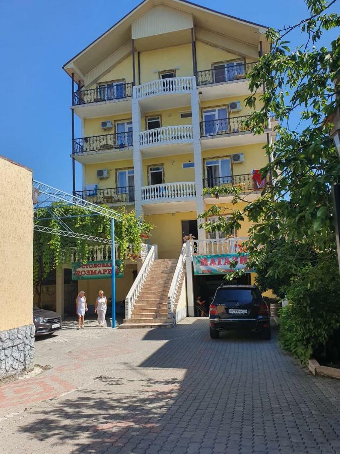 Отель Ахра Гагра Экстерьер фото